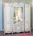 «Версаль»: Классические шкафы в спальню